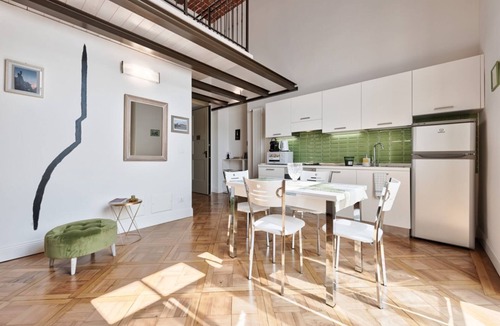 Historic Centre Apartment | Apartments To Art Frejus