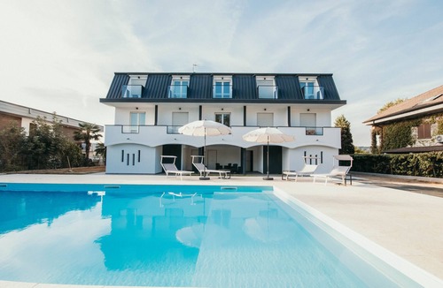 Villaggi Apartment | Appartamento Charlie - Lakeside L&B