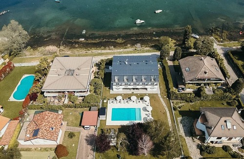 Villaggi Apartment | Appartamento Charlie - Lakeside L&B