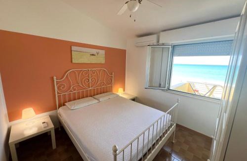 Montemarciano Apartment | appartamento terrazzo fronte mare