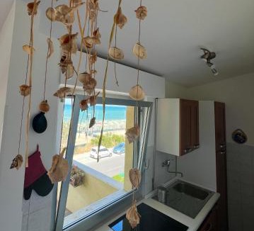 Montemarciano Apartment | appartamento terrazzo fronte mare