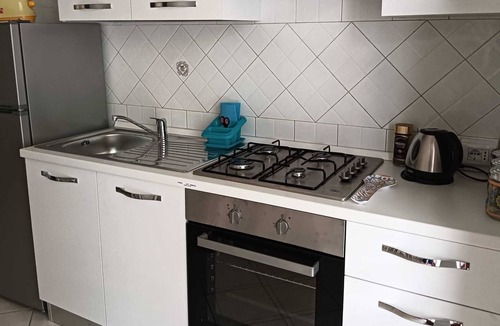 Portici Apartment | appartamento 7 letti in centro pet friendly a 3 minuti dalla circumvesuviana