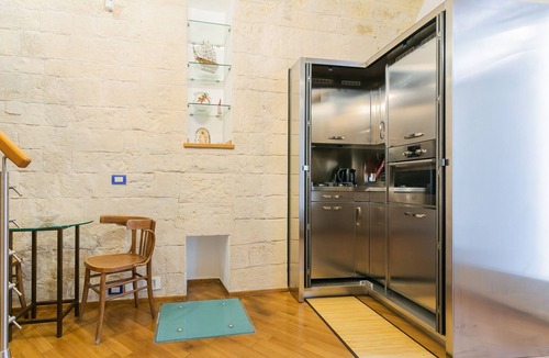 Old Town Apartment | Appartamento a Palazzo Zizzi by Wonderful Italy