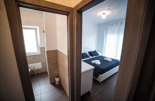 Calimera Apartment | Appartamento A210 Posto al 2° Piano con Terrazzo