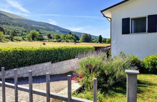 Gualdo Tadino Bed & Breakfast | Appartamento B&B Del Piano