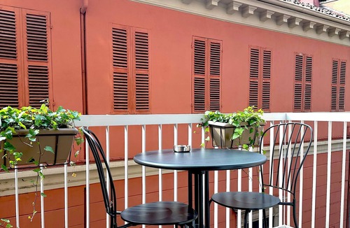Asti Apartment | Appartamento Centralissimo, Molto Attrezzato con Balcone, Ideale per Famiglie
