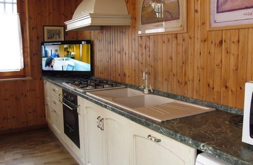 Ramazzano Apartment | Appartamento Chalet - Two Bedroom Apartment, Sleeps 4