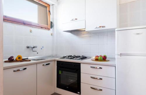 Follonica Apartment | appartamento Clara 12