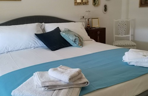Salerno Apartment | Appartamento Comodo e Confortevole a 10 Minuti dal Centro, Vicino a Tangenziale