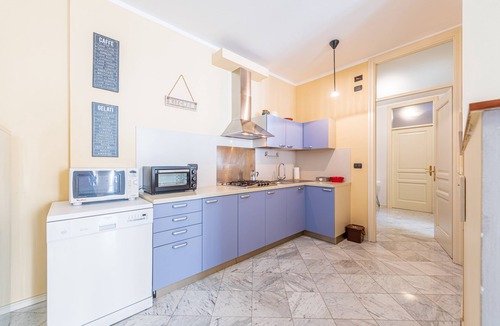 Langhe and Roero Apartment | Appartamento diVino ,in the heart of Alba