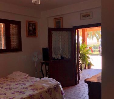 Montemarciano Apartment | Appartamento fronte piscina
