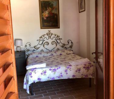 Montemarciano Apartment | Appartamento fronte piscina