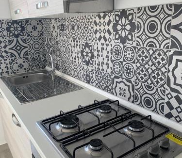 Porto Recanati Apartment | Appartamento fronte mare con giardino