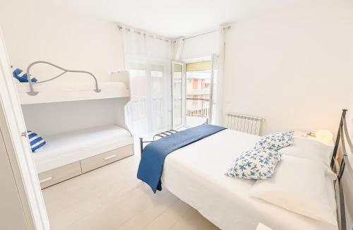 Terracina Apartment | Appartamento fronte mare Casa Giove