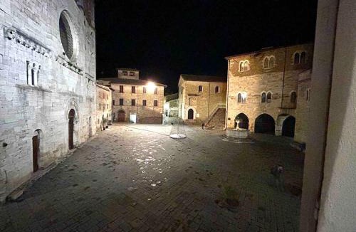 Guzman Apartment | Appartamento in Piazza a Bevagna