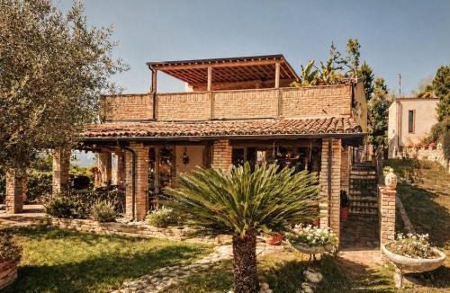 Roseto degli Abruzzi Apartment | Appartamento con Vista Mare e Piscina a Casa Vuscichè