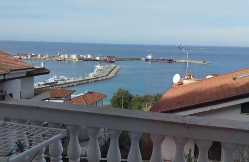 Vibo Marina Apartment | appartamento vista porto