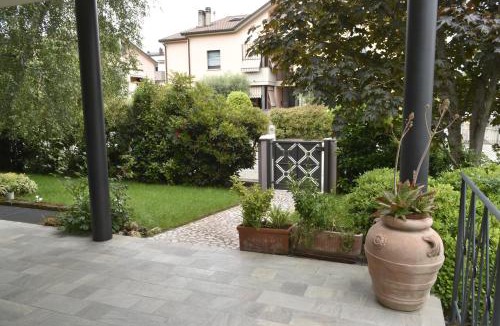 Imola Apartment | Appartamento LE COLONNE