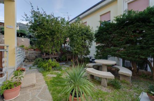 Pomonte Apartment | Appartamento Pomonte la Posta - Goelba