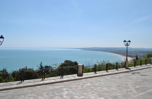 Vasto Apartment | Appartamento San Pietro