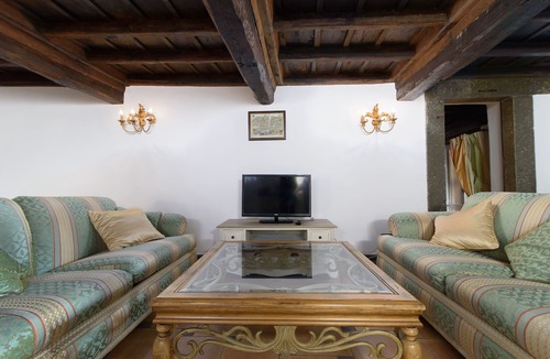Rione VI Parione Apartment | Appartamento storico all'interno della storia romana (Piazza Navona)