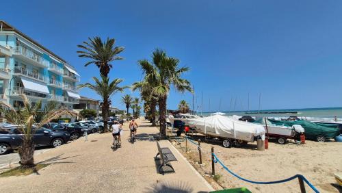 Grottammare Apartment | Appartamento sul mare via Colombo