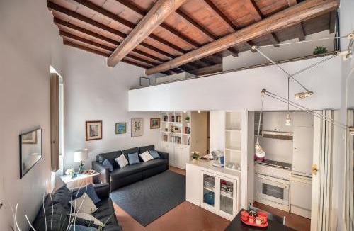 Rione VI Parione Apartment | Appartamento via dei Baullari