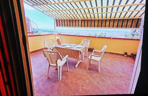 Gavorrano Apartment | Appartamento vista panoramica, ampio terrazzo.
