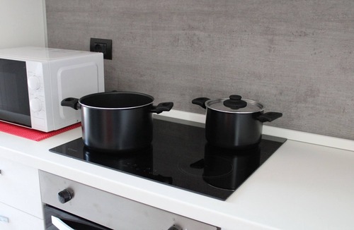 Somma Lombardo Apartment | appartment near Malpensa Airport, double bed and double sofa, bathroom, kitchen