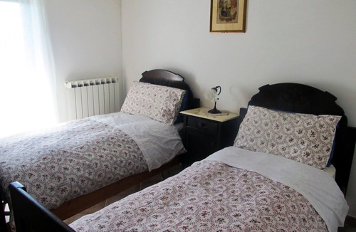 Montelaguardia House | Appartment OCA: Superb farmhouse accommodation in the heart of Umbria