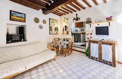 Montecchio Apartment | Apt In Medieval Village Silence Path, Montecchio, Italy