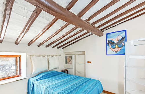 Montecchio Apartment | Apt In Medieval Village Silence Path, Montecchio, Italy