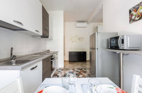 Rottole Apartment | APT only 300m from UDINE M2 green line!