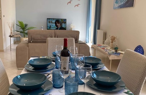 Giovinazzo House | Aquamaris - Spacious house facing the sea
