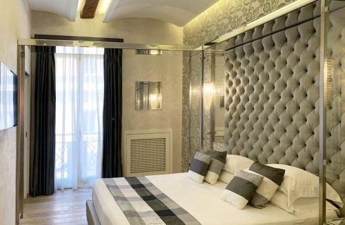 Rione II Trevi Apartment | ARCAsuite Tritone Luxury