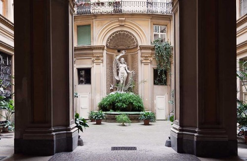 Roman Ghetto Hotel | Arenula Suites