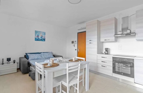 Precotto Apartment | ARI73—Just a stone's throw from the Metro, with a view of Milan