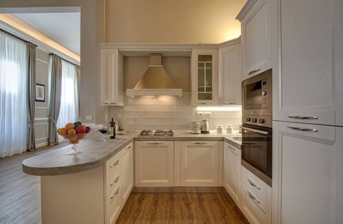 Santa Croce Apartment | Art Apartment Luxury Family Suite