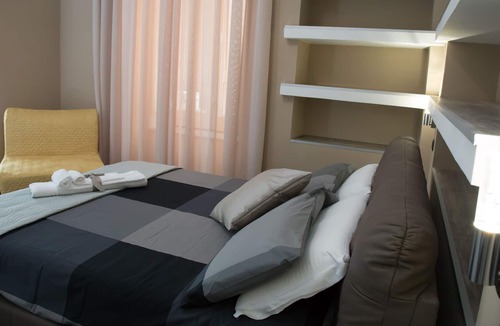 Historical Downtown Salerno Bed & Breakfast | Art in B & B Picasso