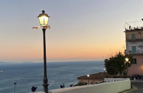 Vietri sul Mare Apartment | ARTEMIS HOUSE