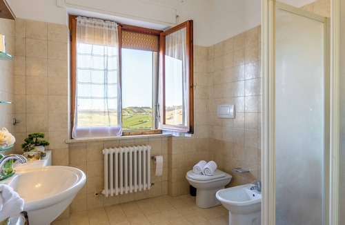 Montegranaro Apartment | Artistic Apartment The Tesla House where everything is ready for your stay