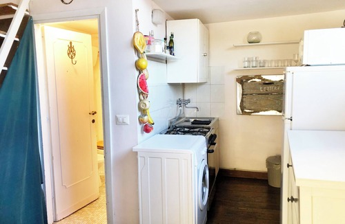 Trastevere Apartment | Artistic Loft, Terrace with a spectacular view of Trastevere!