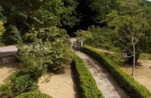 Semproniano House | At Acqua Santa, immersed in nature