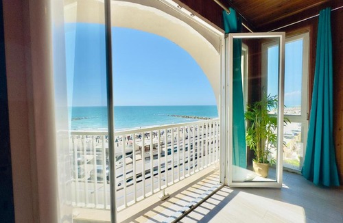 Castel Volturno Apartment | Athena Sea front Apartment, Parking & Pool