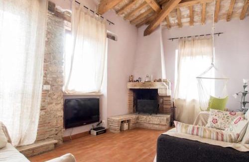 Castel di Tora House | Attico con Terrazza panoramica - LAKEHOLIDAY IT