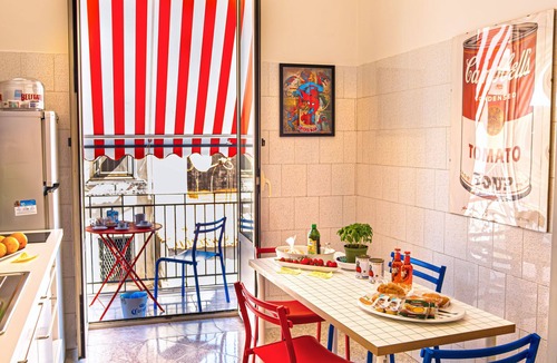 Naples Apartment | Auntie's Pop House Apartment