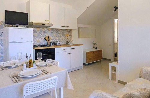 Castellabate Apartment | Awesome apartment in Castellabate SA