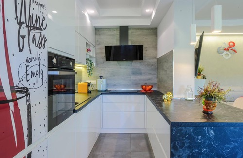 Tortoreto Apartment | Awesome apartment in Tortoreto Lido with WiFi