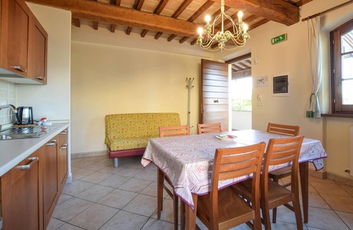 Cannara Apartment | Awesome apartment in Cannara with swimming pool
