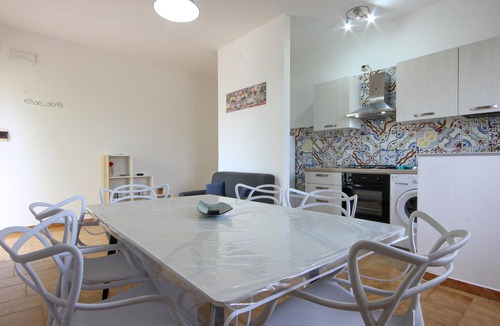 Casal Velino Apartment | Awesome apartment in Casal Velino with WiFi